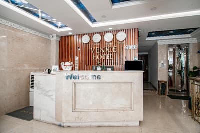 Venice Hotel By Zuzu