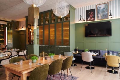 Square Lodge Hotel La Roche Sur Yon - Handwritten