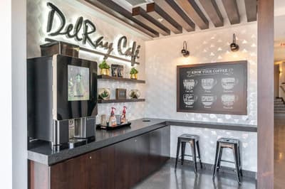 Kasa Alexandria Washington