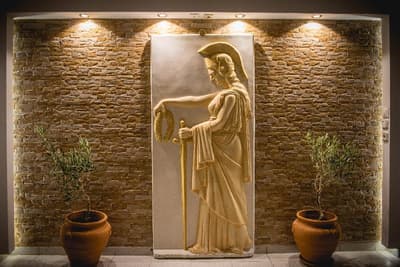 Pantheon Deluxe Apartments