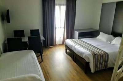 Hotel Ra Sidence Les Ma Des