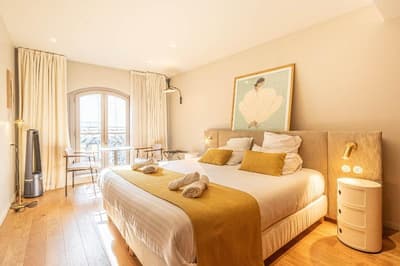 La Maison De Blanche