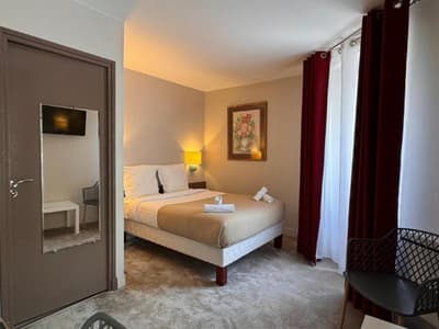 Logis Hotel Paris Vesinet