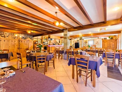 Logis Hotel L'auberge Du Bougnat