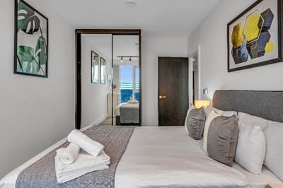 Modern Serviced Apartments North Acton