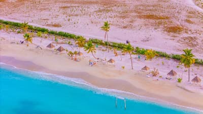 Beach Hotel Guraidhoo