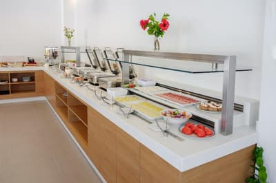 Phos Hotel Adults Only