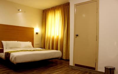 Jagadish Hotel Begur