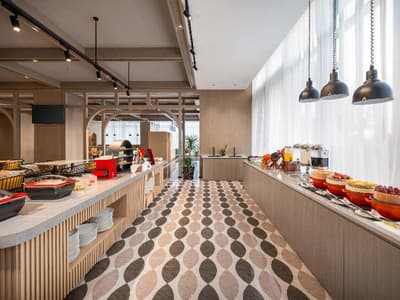 Holiday Inn Express Taizhou Toumen Port