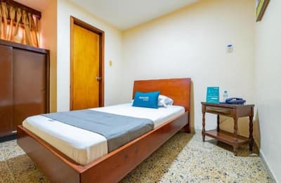 Hotel Almirante