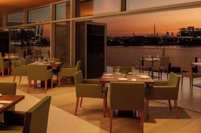 Hilton Dubai Creek Hotel & Residences