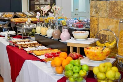 Pocitos Plaza Hotel