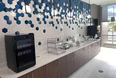La Quinta Inn & Suites By Wyndham Chelsea