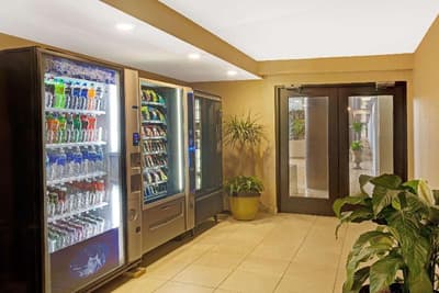 Ramada Plaza by Wyndham Charlotte Airport