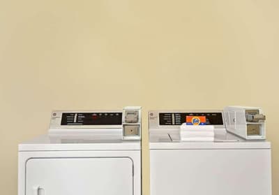 Baymont by Wyndham College Park Atlanta Airport S