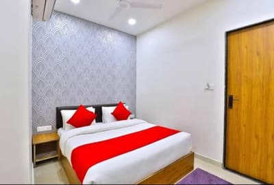 Hotel Shivaay Motera