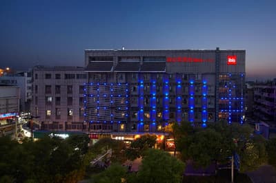 Ibis Hotel (Yangzhou Wenchang Pavilion)