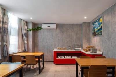 Ibis Hotel (Shenzhen Daxin Subway Station)