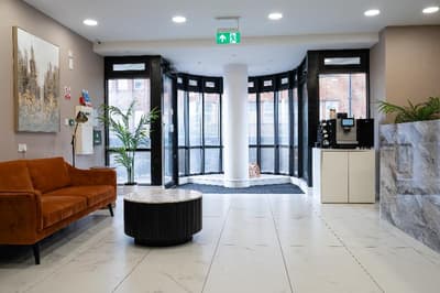 Charles Hope Apartments - Brentford