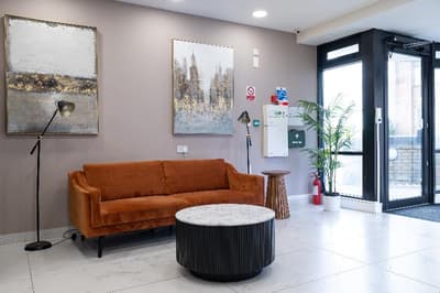 Charles Hope Apartments - Brentford