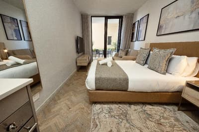 One Rosebank Executive Apartment Hotel
