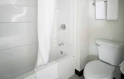 Travelodge By Wyndham Atlanta Illinois