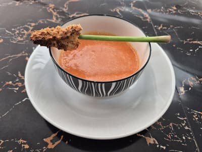 Zoes Paradise Waterfront Hotel