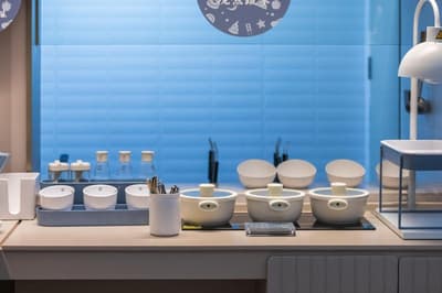 Hanting Guangzhou Liwan Shayong Metro Station