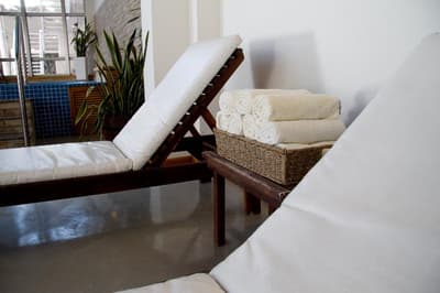 Hotel Tower Inn & Suites