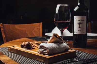 Hotel Tower Inn & Suites