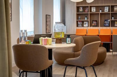 Dantan Hotel