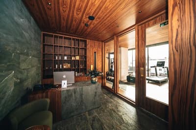 M Boutique Hotel - Designed for Adults