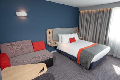 Knowsley Inn and Lounge