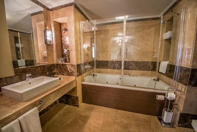 Dream Hill Business Deluxe