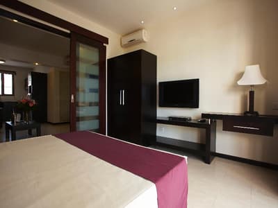 Grand Bay Suites