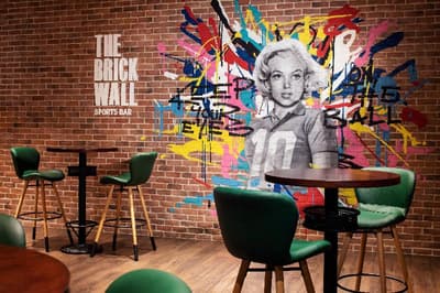 Holiday Inn Express Dubai Jumeirah