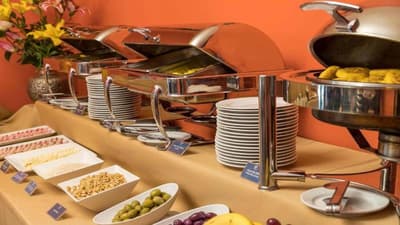 LP Los Portales Cusco