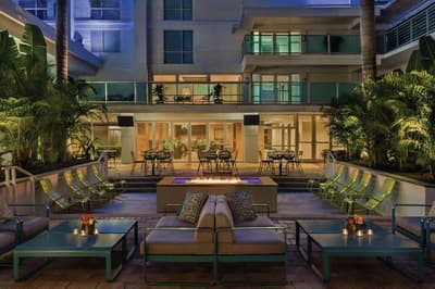 Hotel Alba Tampa, Tapestry Collection by Hilton