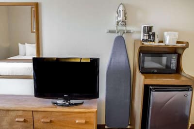 Quality Inn & Suites Longview Kelso