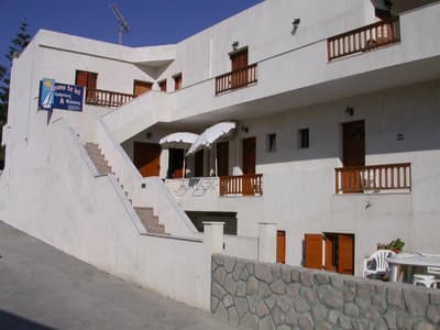 Christos Makrinos Rooms