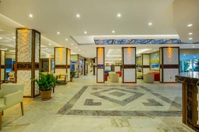 Kleopatra Beach Hotel