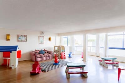 MR Mar Suites