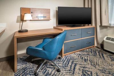 Candlewood Suites Charleston - Mt. Pleasant