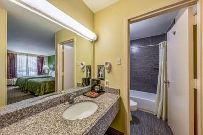 Quality Inn Ganesville - TX Ganesville Area
