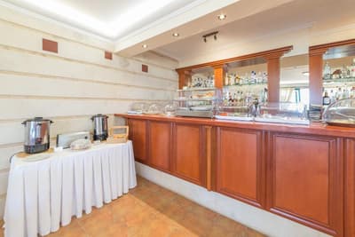 Andreolas Luxury Suites