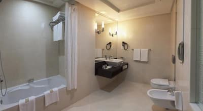 Kingsgate Abu Dhabi