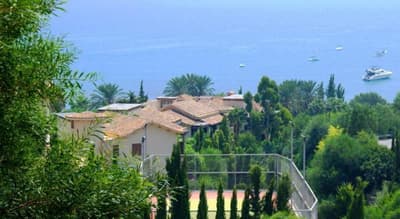 Columbia Beach Resort