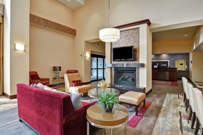 Hampton Inn and Suites Peoria at Grand Prairie 