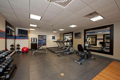 Hampton Inn & Suites Indianapolis-Airport
