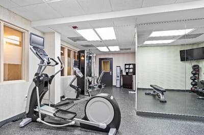 Holiday Inn St. Petersburg West